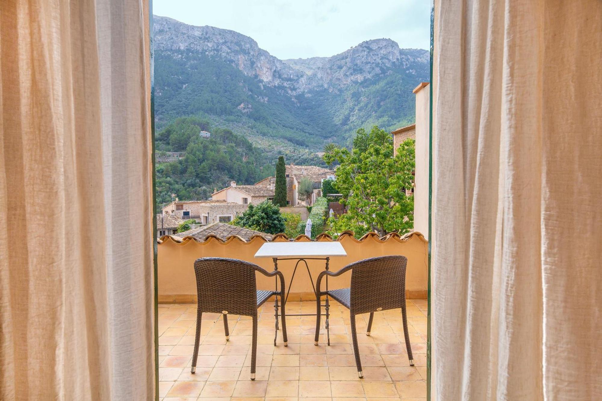 Y Des Puig Deià