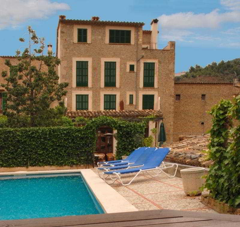 Y Des Puig 4* Deià